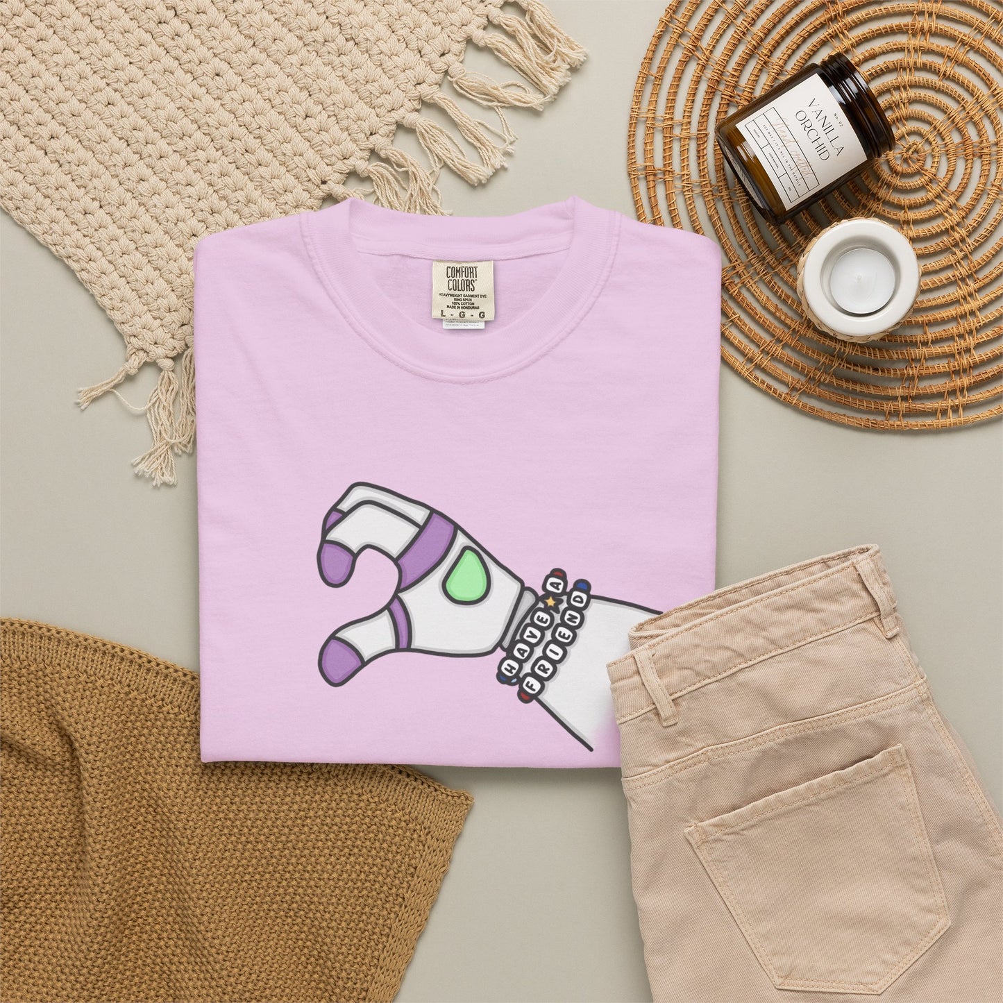 Buzz’s Taylor’s Version “Nice to have a Friend” Heart Comfort Tee